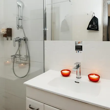 Lejlighed Maya's Flats & 45 - Lux Ogarna 2 Bedrooms *
