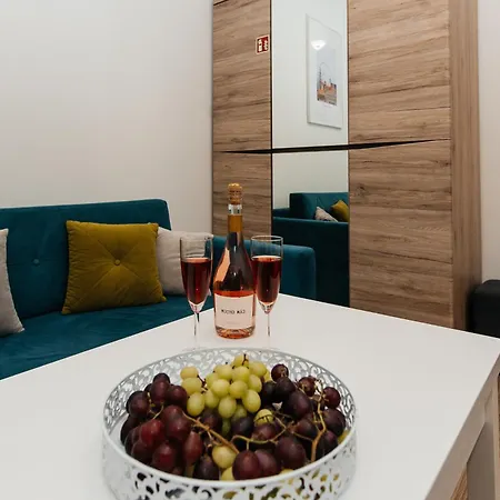 Maya's Flats & 45 - Lux Ogarna 2 Bedrooms