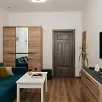 Maya's Flats & 45 - Lux Ogarna 2 Bedrooms * גדנסק