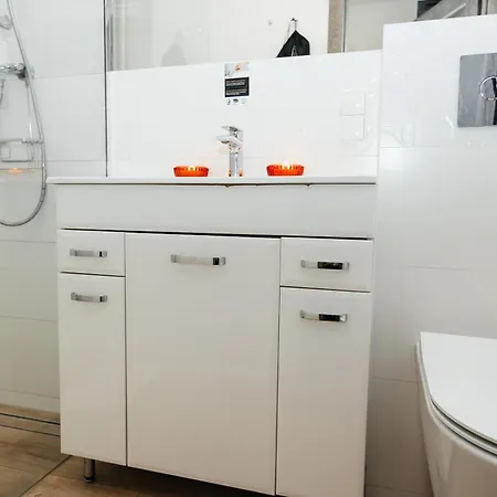 Maya's Flats & 45 - Lux Ogarna 2 Bedrooms
