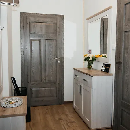 Maya's Flats & 45 - Lux Ogarna 2 Bedrooms