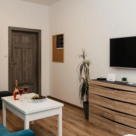 Maya's Flats & 45 - Lux Ogarna 2 Bedrooms * グダニスク