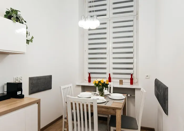 Maya's Flats & 45 - Lux Ogarna 2 Bedrooms *