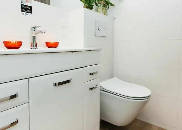 Maya's Flats & 45 - Lux Ogarna 2 Bedrooms *