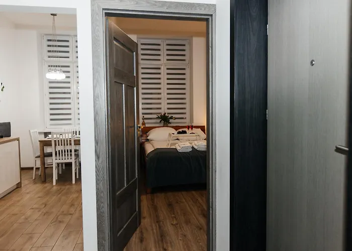 Maya's Flats & 45 - Lux Ogarna 2 Bedrooms * גדנסק