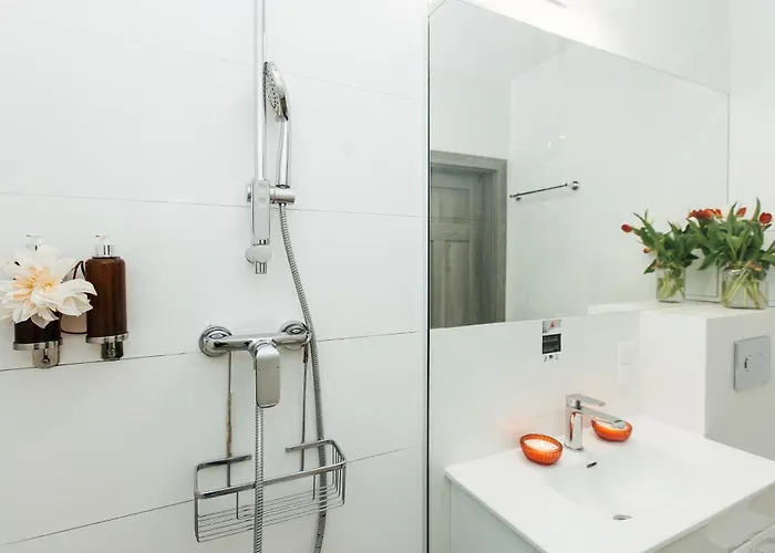 דירה Maya's Flats & 45 - Lux Ogarna 2 Bedrooms גדנסק