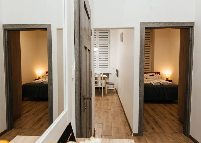 Maya's Flats & 45 - Lux Ogarna 2 Bedrooms דירה *